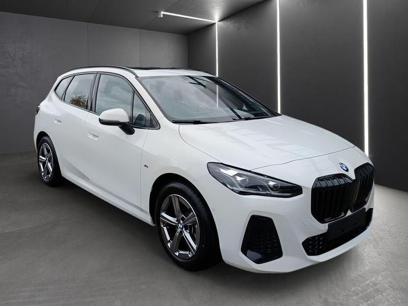 Gebraucht BMW 223 Active Tourer M Sport 218 PS (160 kW) 2024 Weiß Van / Kleinbus