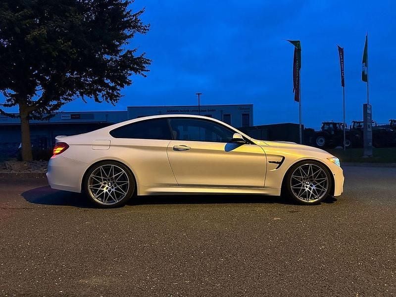 Gebraucht BMW M4 Competition Edition 450 PS (330 kW) 2016 Weiß Coupé