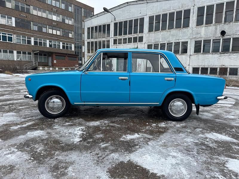 Gebraucht Lada 2101 60 PS (44 kW) 1983 Blau Limousine