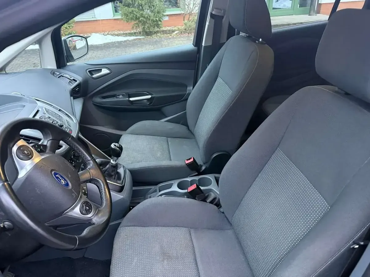 Gebraucht Ford C-MAX 150 PS (110 kW) 2011 Silber Van / Kleinbus