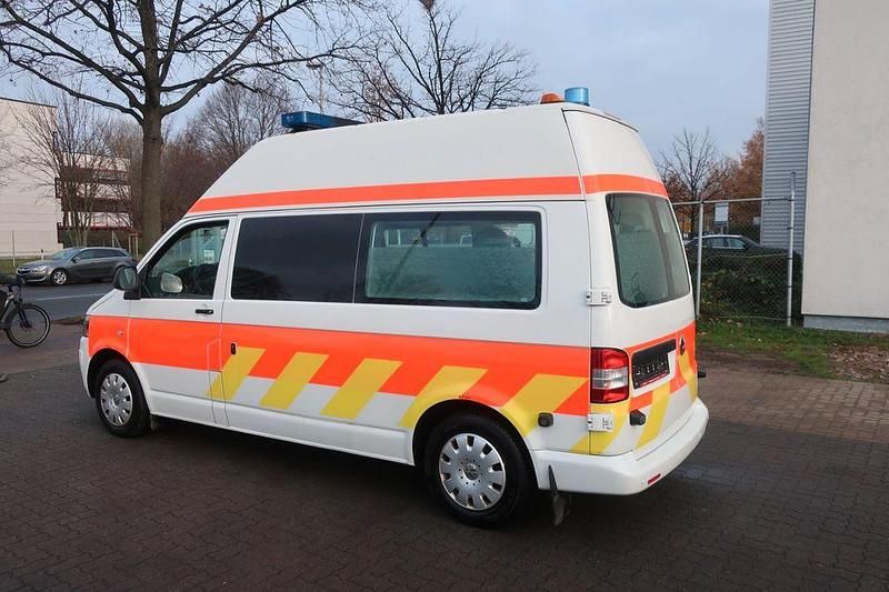 Gebraucht VW T5 140 PS (102 kW) 2012 Weiß Van