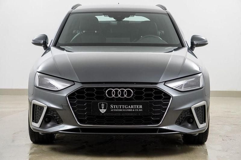 Gebraucht Audi A4 S-Line 170 PS (125 kW) 2023 Daytonagrau perleffekt Kombi