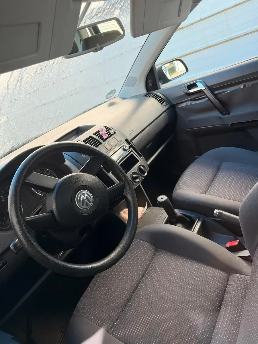 Gebraucht VW Polo 55 PS (40 kW) 2004 Schwarz Kleinwagen