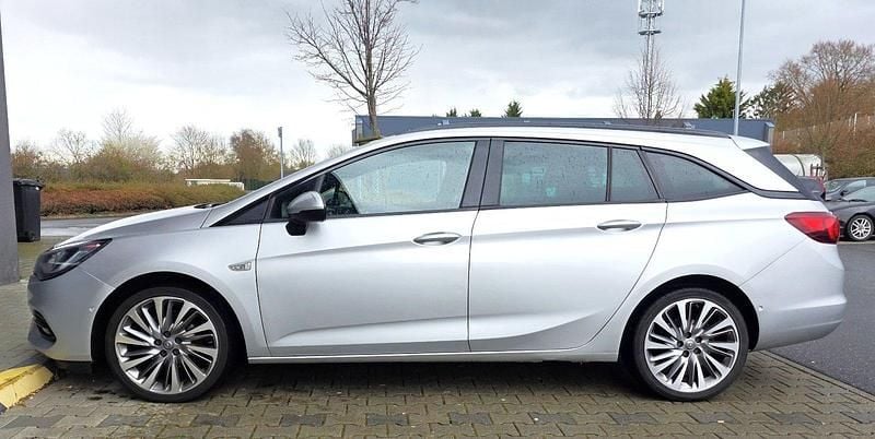 Gebraucht Opel Astra 122 PS (89 kW) 2020 Silber Kombi
