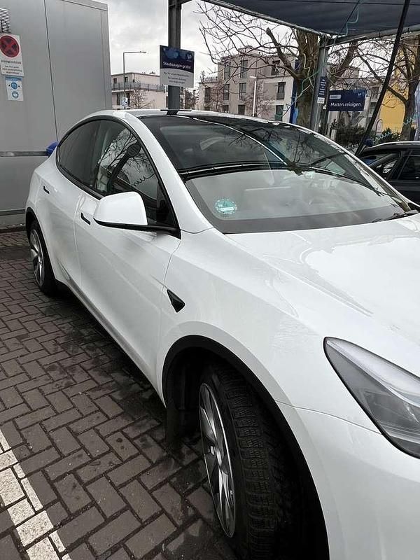 Gebraucht Tesla Model Y RWD 219 kW (299 PS) 2023 SUV