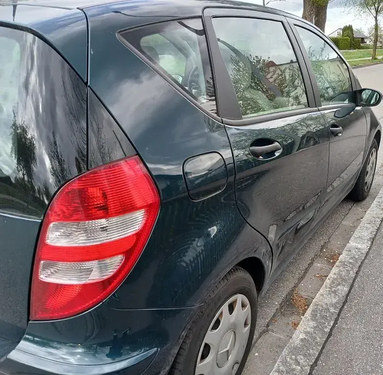 Gebraucht Mercedes A170 Classic 116 PS (85 kW) 2005 Grün Van / Kleinbus