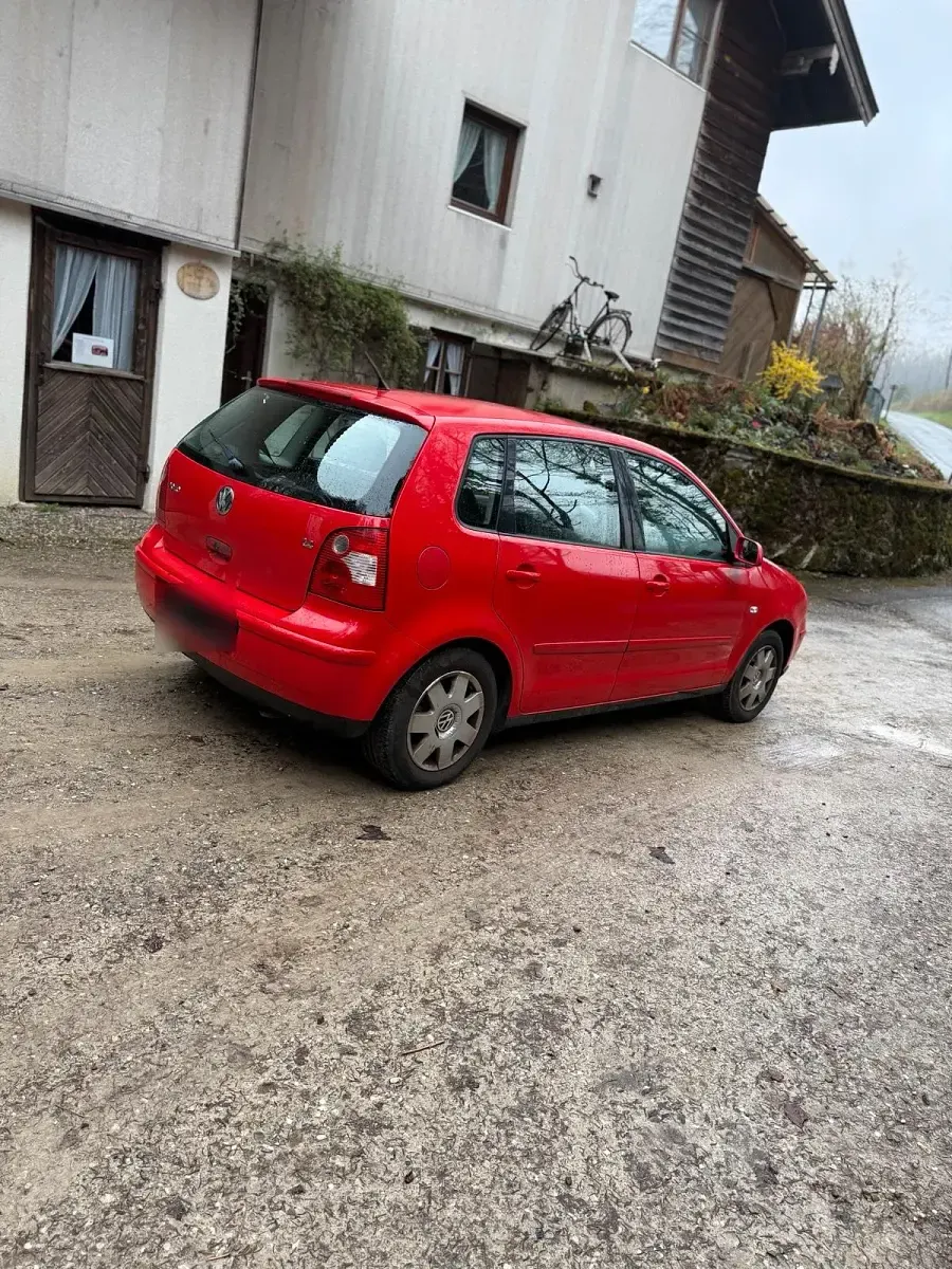 Gebraucht VW Polo 75 PS (55 kW) 2002 Rot Kleinwagen