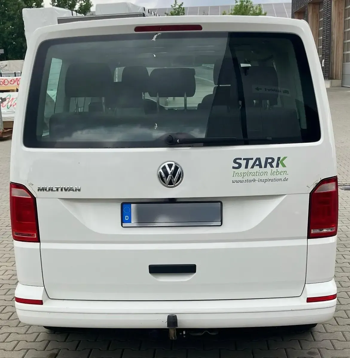 Gebraucht VW Multivan 150 PS (110 kW) 2018 Weiß Van / Kleinbus