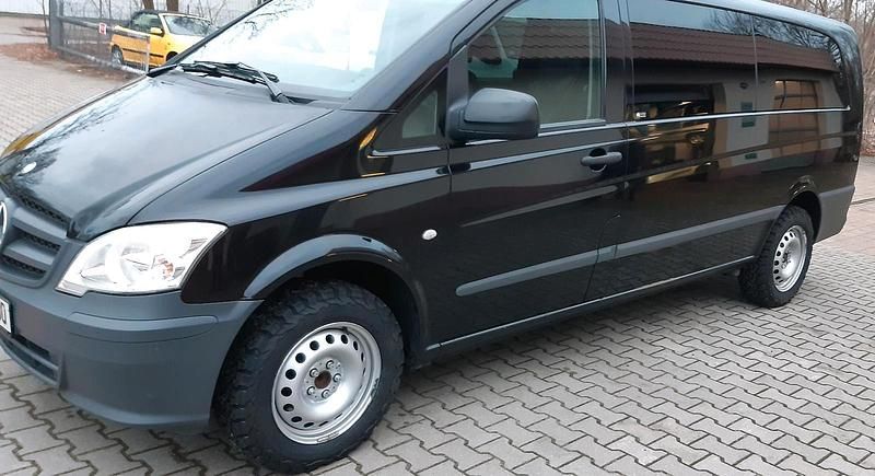 Gebraucht 2012 Mercedes Vito Van / Kleinbus | 16.999 € - Bild 1/4
