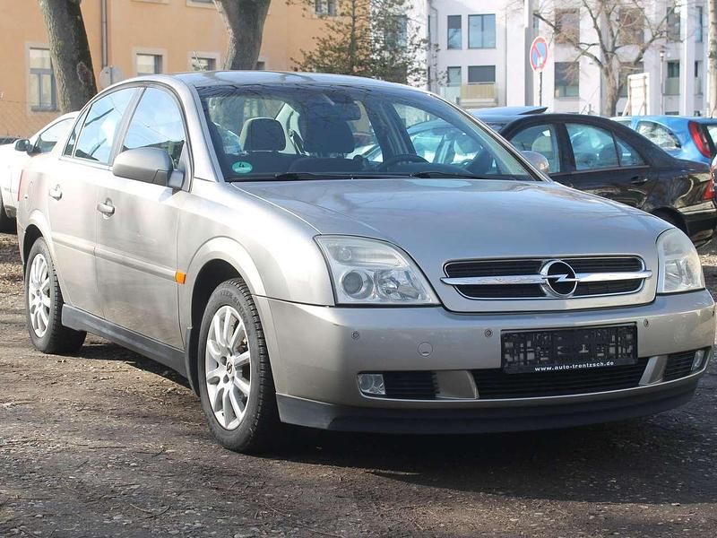 Gebraucht Opel Vectra Elegance 147 PS (108 kW) 2003 Silber Limousine