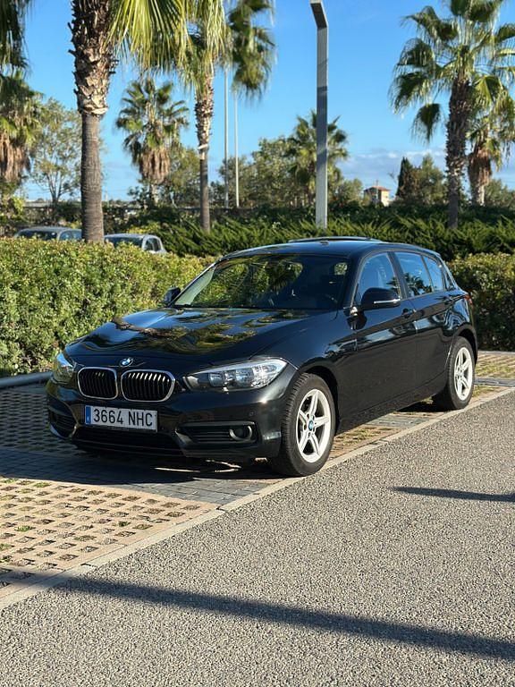 Gebraucht BMW 116 116 PS (85 kW) 2019 Schwarz Kleinwagen