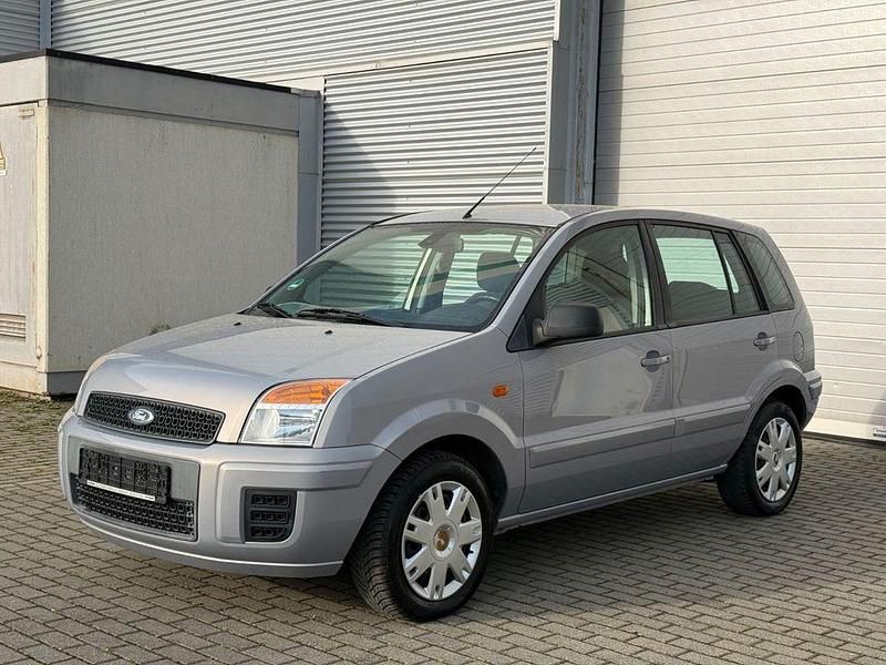 Gebraucht Ford Fusion Style 80 PS (58 kW) 2010 Silber Kleinwagen