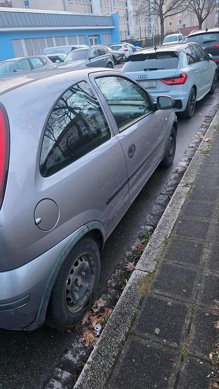Usata Opel Corsa 60 CV (44 kW) 2004 Utilitaria