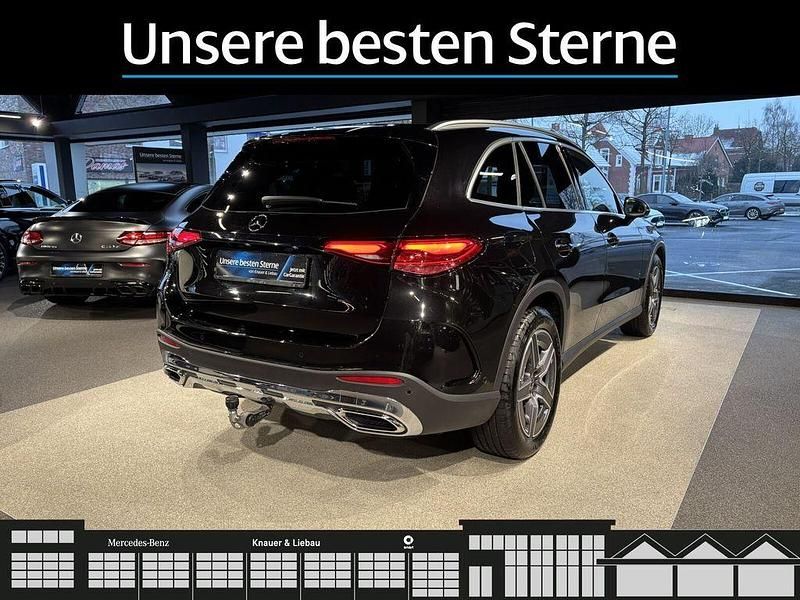 Gebraucht Mercedes GLC220 AMG line 197 PS (144 kW) 2025 Lack obsidianschwarz SUV