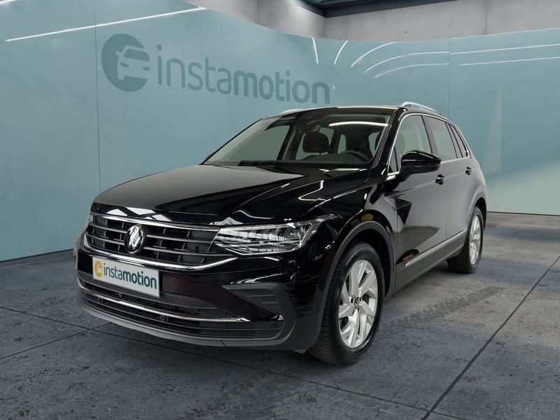Gebraucht VW Tiguan Move 150 PS (110 kW) 2023 Schwarz SUV