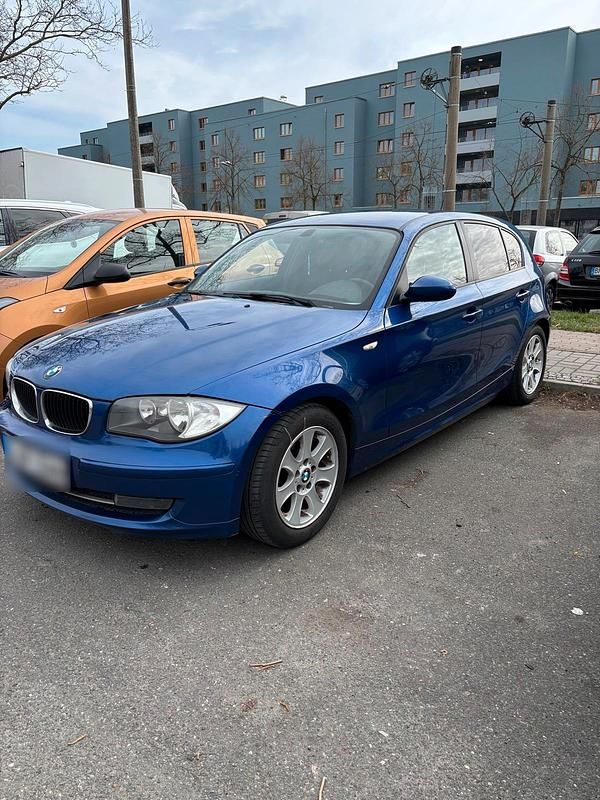 Gebraucht BMW 116 122 PS (89 kW) 2007 Blau Kleinwagen