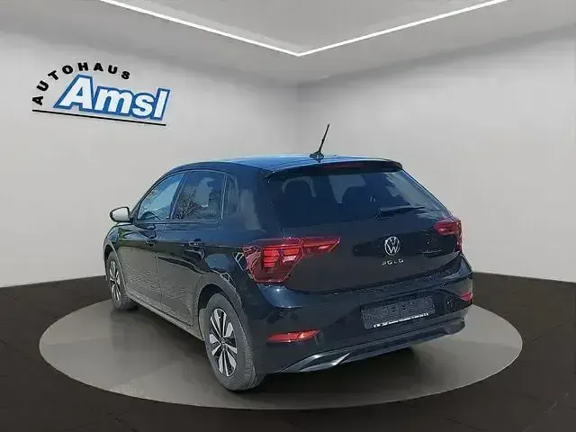 Używany VW Polo Move 95 KM (69 kW) 2023 Czarny Hatchback