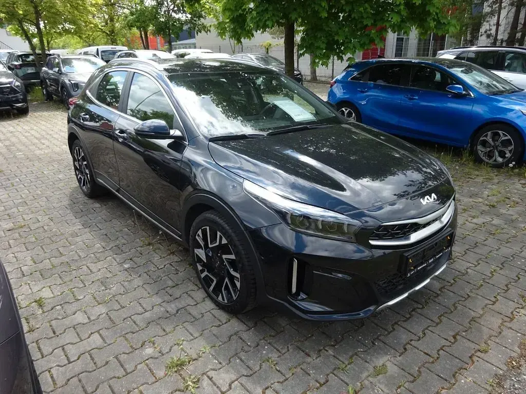 Gebraucht Kia XCeed Spirit 160 PS (117 kW) 2023 Schwarz SUV
