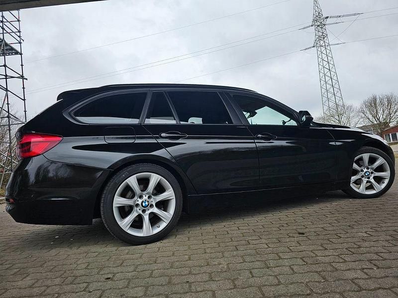 Second-hand BMW 320 186 CP (136 kW) 2017 Negru Break