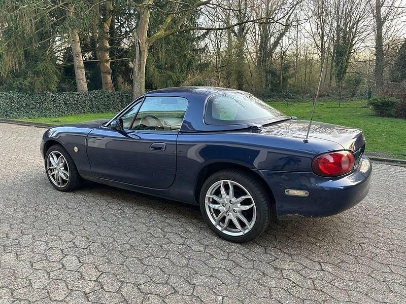 Gebraucht Mazda MX5 110 PS (80 kW) 2001 Blau Cabrio