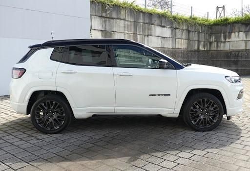 Gebraucht Jeep Compass Summit 240 PS (176 kW) 2022 Weiß SUV