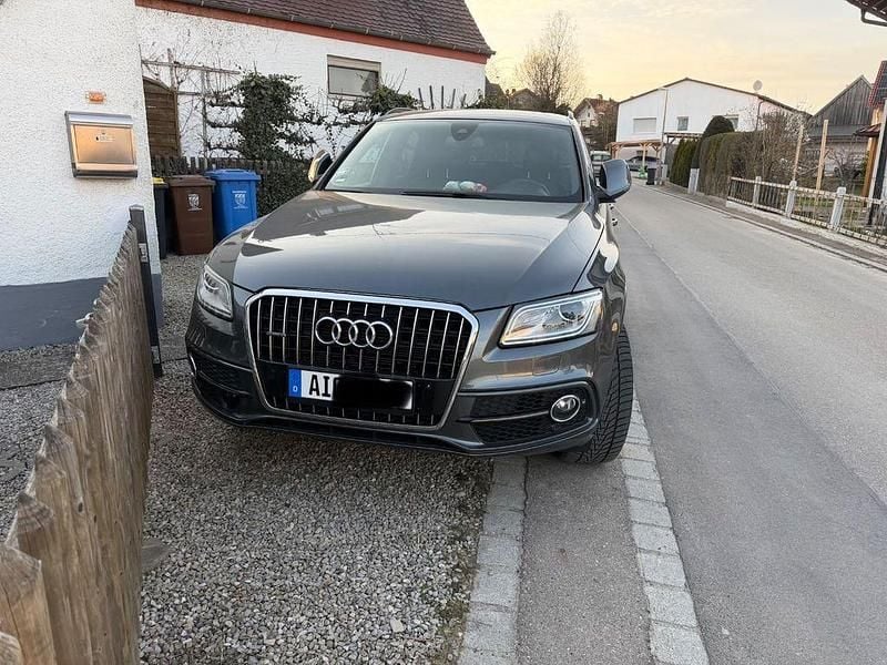 Gebraucht Audi Q5 S-Line 245 PS (180 kW) 2012 Grau SUV