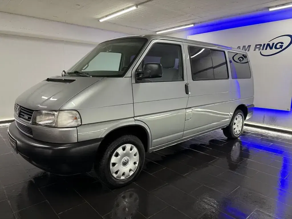 Gebraucht VW Multivan 102 PS (75 kW) 1998 Grau metallic Van / Kleinbus
