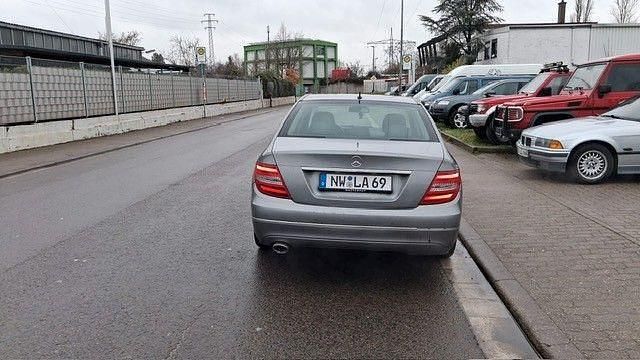 Gebraucht Mercedes C250 204 PS (150 kW) 2013 Silber Limousine