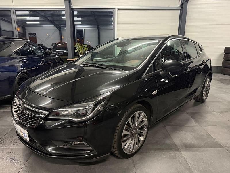 Gebraucht Opel Astra Innovation 160 PS (117 kW) 2016 Schwarz Limousine