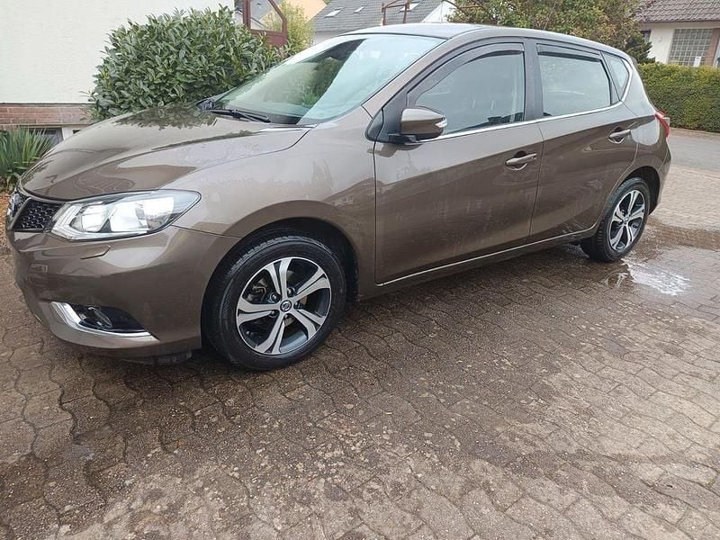 Braun Gebraucht 2014 Nissan Pulsar Acenta Limousine | 5.900 € (Guter Preis) - Bild 1/4