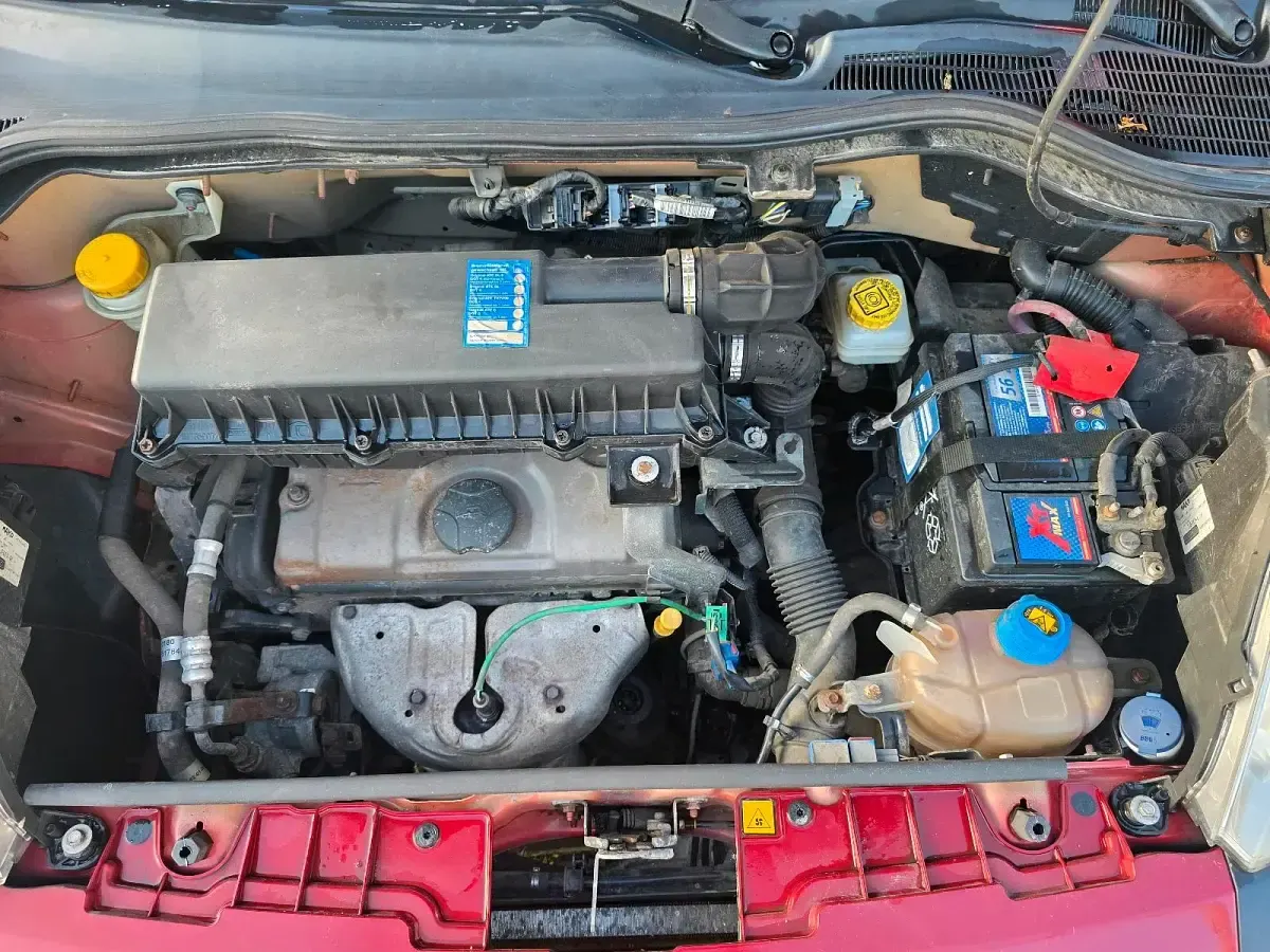 Gebraucht Citroën Nemo 75 PS (55 kW) 2010 Rot Van / Kleinbus