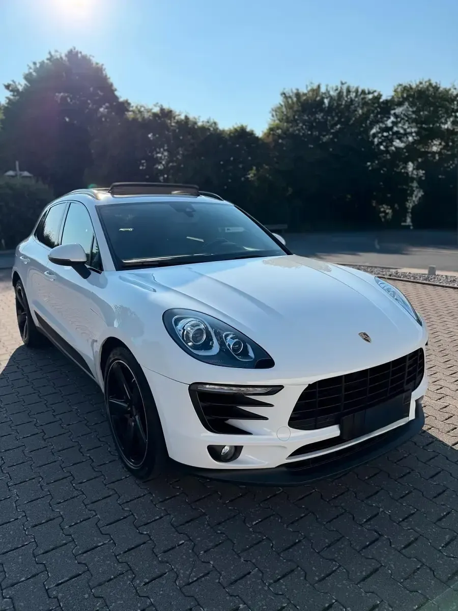 Gebraucht Porsche Macan 258 PS (189 kW) 2017 Weiß SUV