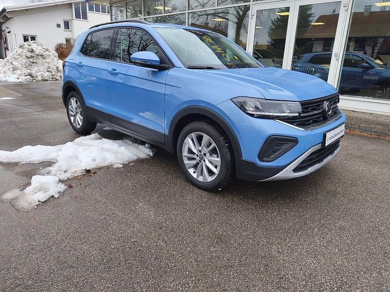 Neu VW T-Cross Life 116 PS (85 kW) 2026 Blau SUV