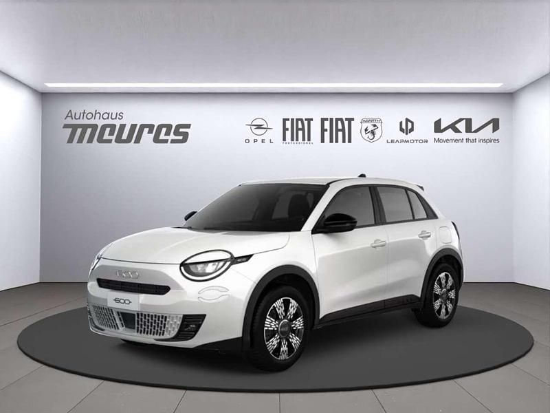 Weiss Neu 2025 Fiat 600 Business SUV | 24.950 € (Superpreis) - Bild 1/1