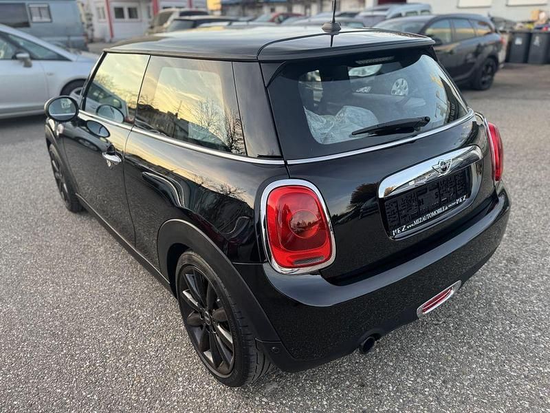 Gebraucht Mini Cooper 102 PS (75 kW) 2017 Schwarz Kleinwagen