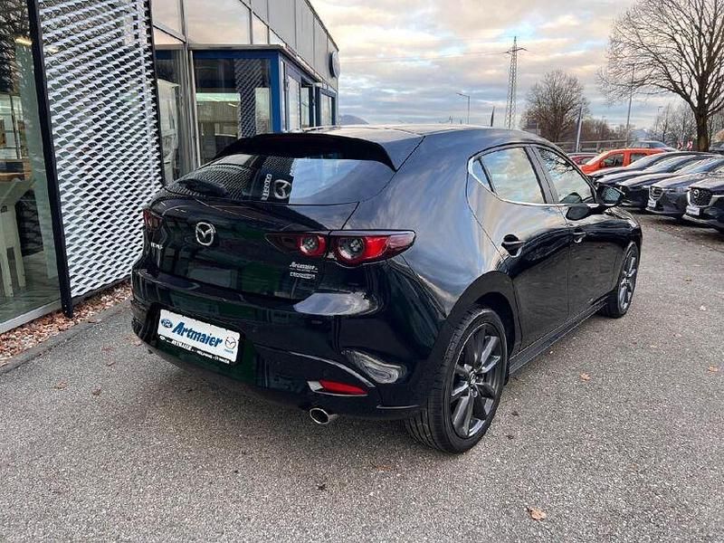 Gebraucht Mazda 3 Selection 122 PS (89 kW) 2021 Schwarz Limousine