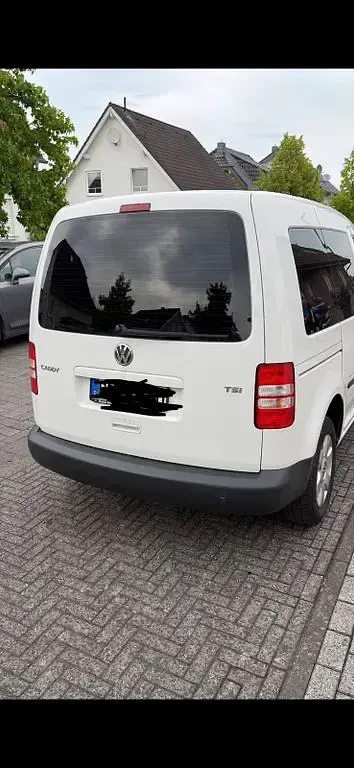 Gebraucht VW Caddy Beach 84 PS (61 kW) 2015 Weiß Van / Kleinbus