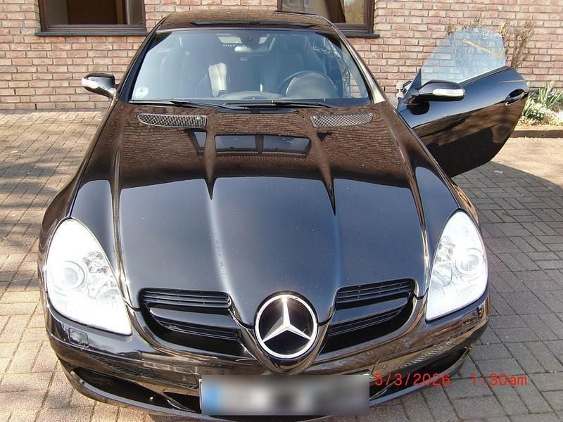 Gebraucht Mercedes SLK350 272 PS (200 kW) 2006 Schwarz Cabrio