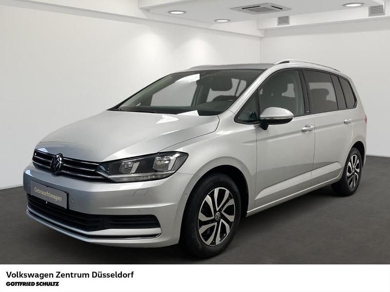 Silber Gebraucht 2021 VW Touran Active Van / Kleinbus | 19.480 € (Superpreis) - Bild 1/4
