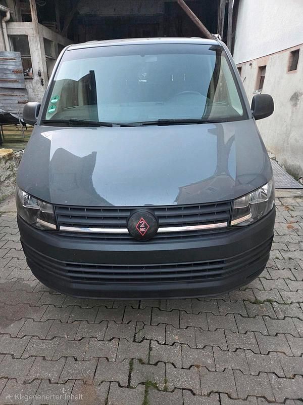 Gebraucht VW Transporter 102 PS (75 kW) 2016 Grau Van