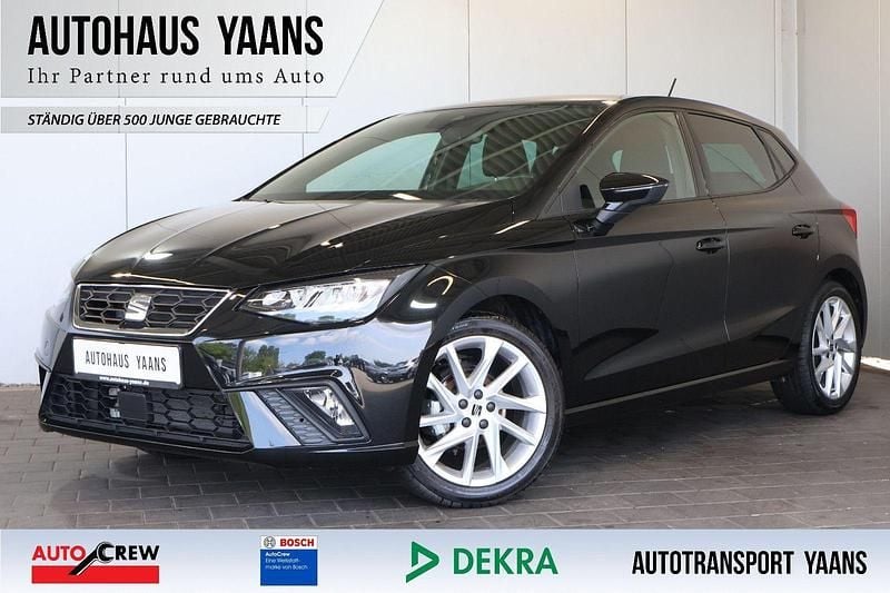 Schwarz Gebraucht 2024 Seat Ibiza FR Kleinwagen | 15.489 € (Superpreis) - Bild 1/4