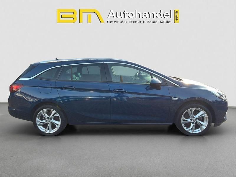 Gebraucht Opel Astra 145 PS (106 kW) 2019 Blau Kombi