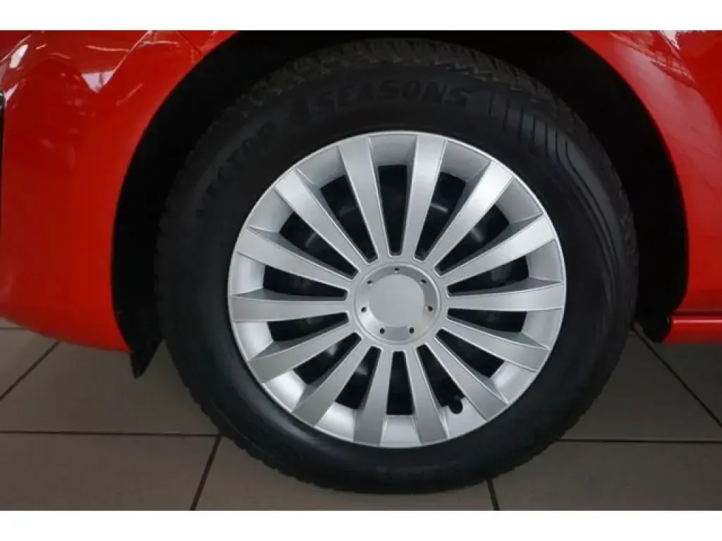 Gebraucht Ford Fiesta Titanium 101 PS (74 kW) 2023 Race red Kleinwagen