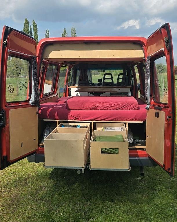 Gebraucht Ford Transit 72 PS (52 kW) 1989 Rot Van / Kleinbus