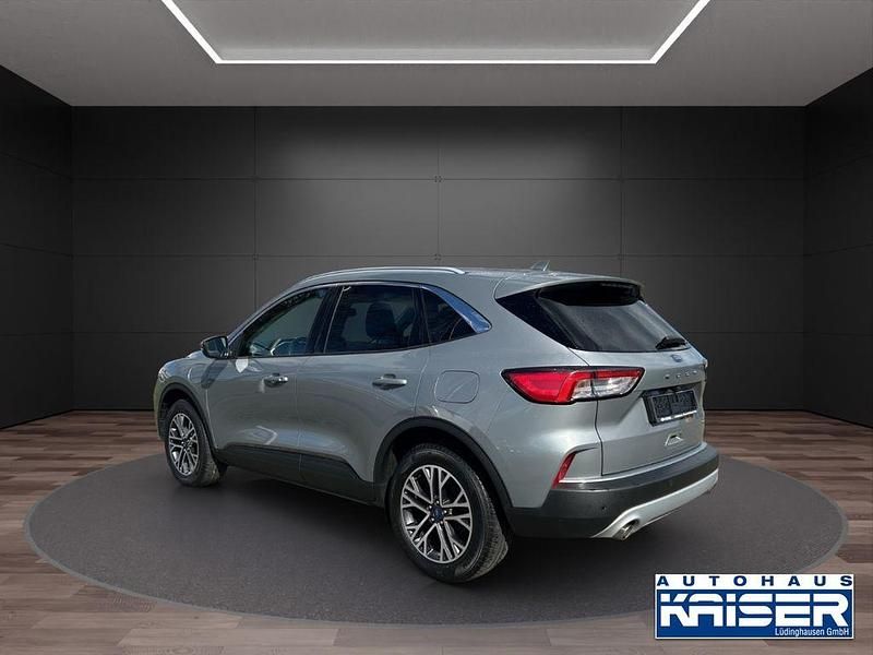 Gebraucht Ford Kuga Titanium 224 PS (164 kW) 2022 Silber SUV