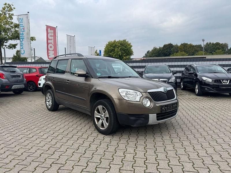Braun Gebraucht 2012 Skoda Yeti Plus Edition SUV | 5.450 € (Guter Preis) - Bild 1/4
