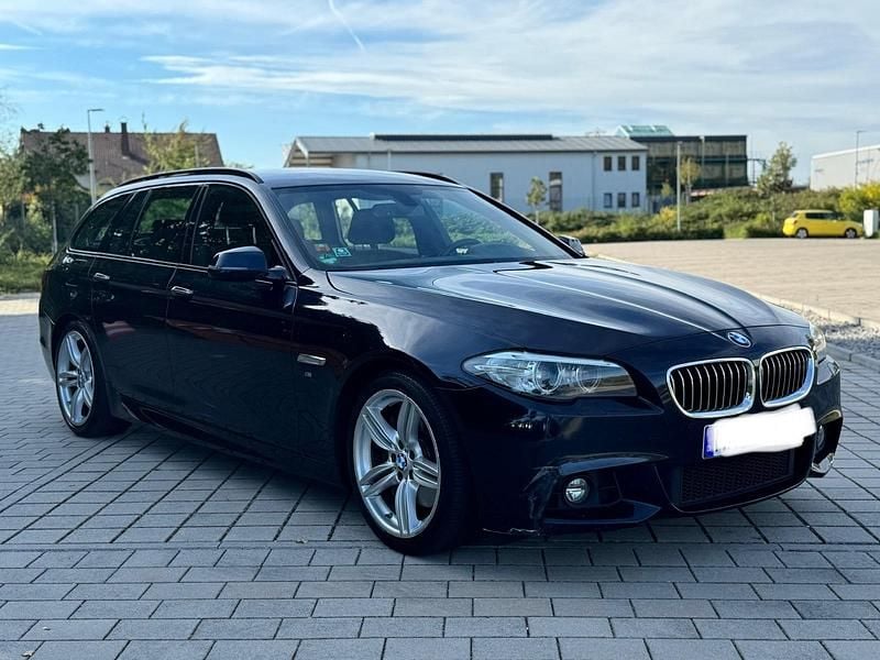 Violet Gebraucht 2015 BMW 525 M Sport Kombi | 10.950 € (Superpreis) - Bild 1/4