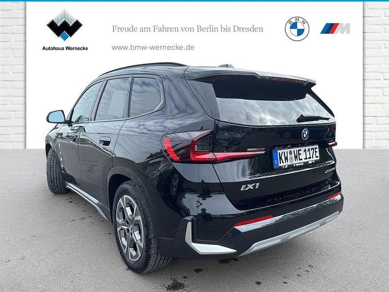 Gebraucht BMW iX1 xLine 230 kW (313 PS) 2025 Black sapphire metallic SUV