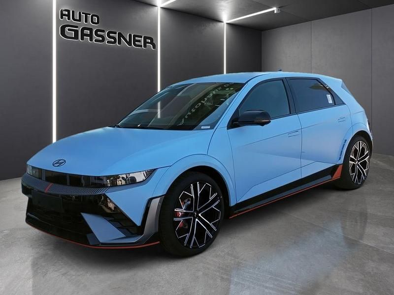 Blau Gebraucht 2025 Hyundai Ioniq 5 SUV | 62.490 € - Bild 1/4