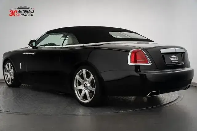 Gebraucht Rolls Royce Dawn 571 PS (419 kW) 2022 Black diamond (metallic) Cabrio
